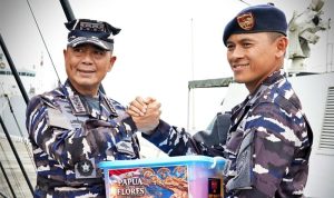 TelstraNews--Dua-kapal-TNI-AL-angkut-bantuan-dari-sorong-ke-ntt